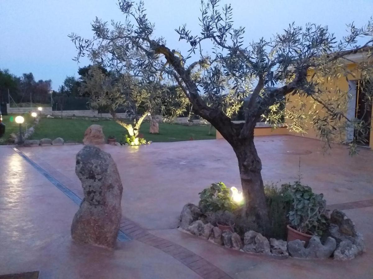 Indipendente Con Piscina Uso Esclusivo Internet Illimitato Villa Siniscola Bagian luar foto