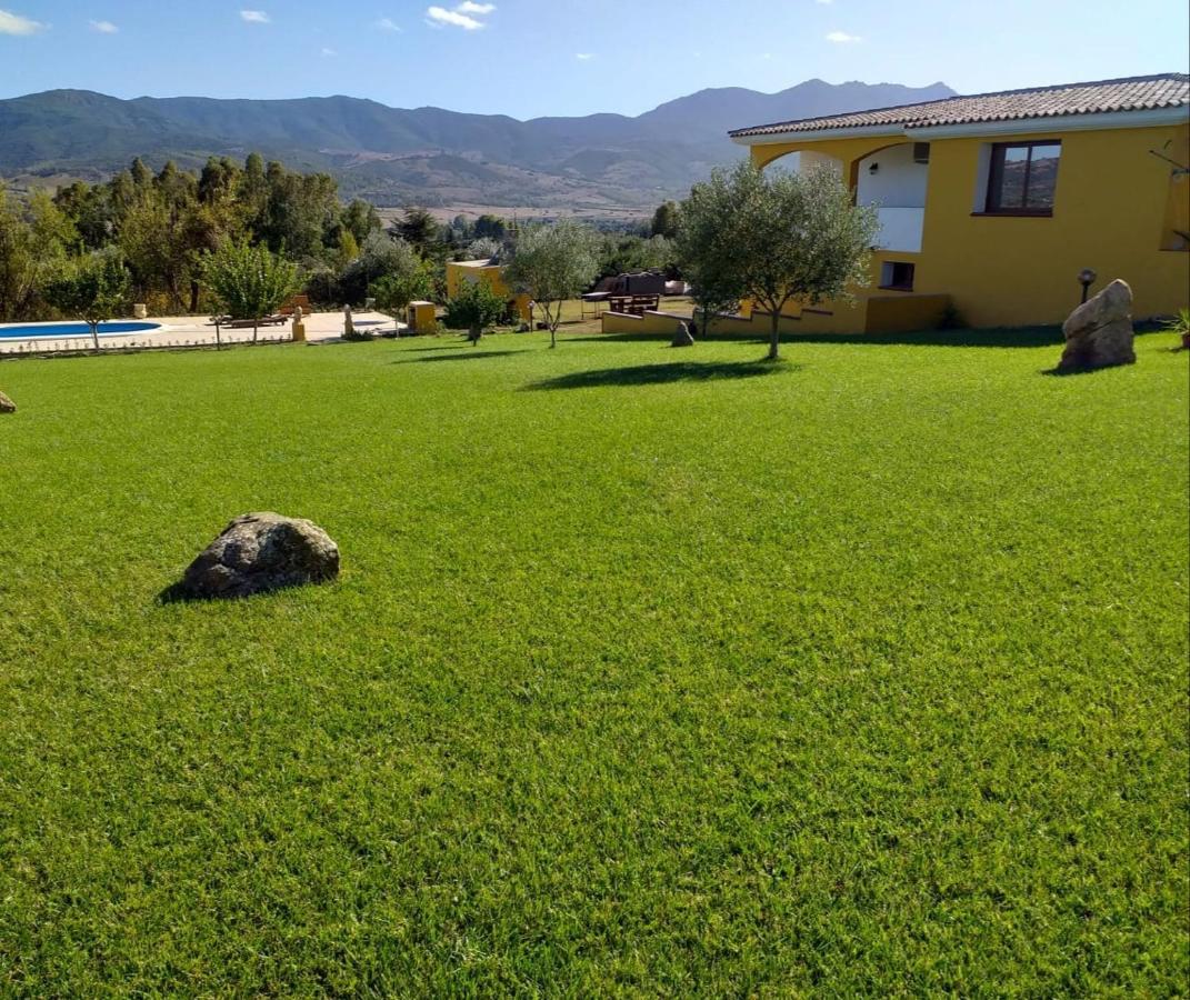 Indipendente Con Piscina Uso Esclusivo Internet Illimitato Villa Siniscola Bagian luar foto