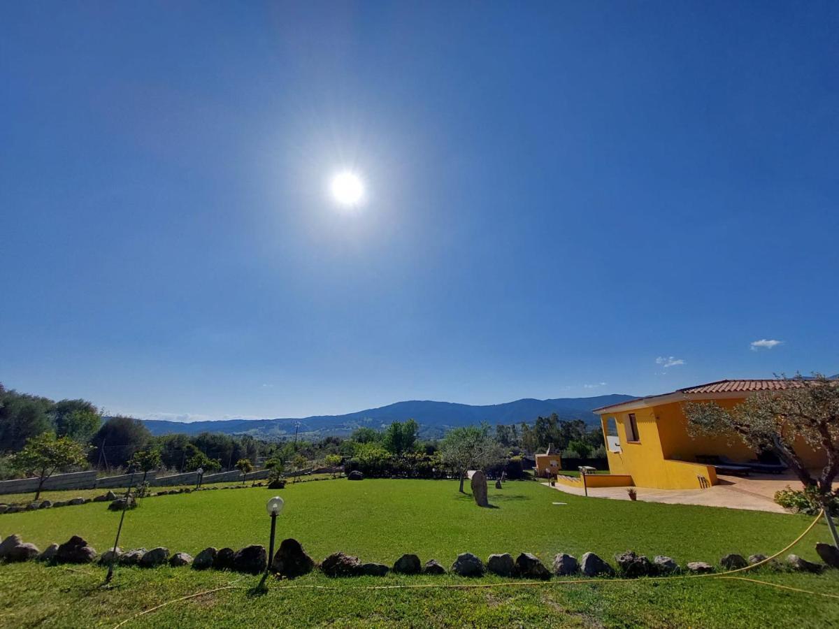 Indipendente Con Piscina Uso Esclusivo Internet Illimitato Villa Siniscola Bagian luar foto